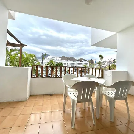 Apt, With Wifi, Kitchen, Heated Pool, Cristianos Beach, Shopping *