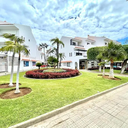 Apt, With Wifi, Kitchen, Heated Pool, Cristianos Beach, Shopping