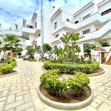 Apt, With Wifi, Kitchen, Heated Pool, Cristianos Beach, Shopping لوس كريستيانوس