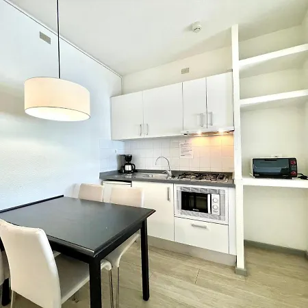 公寓 Apt, With Wifi, Kitchen, Heated Pool, Cristianos Beach, Shopping 洛斯克里斯蒂亚诺斯